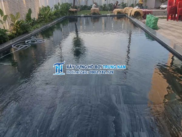 Thi công hồ bơi gia đình tại Phước Long - Bình Phước